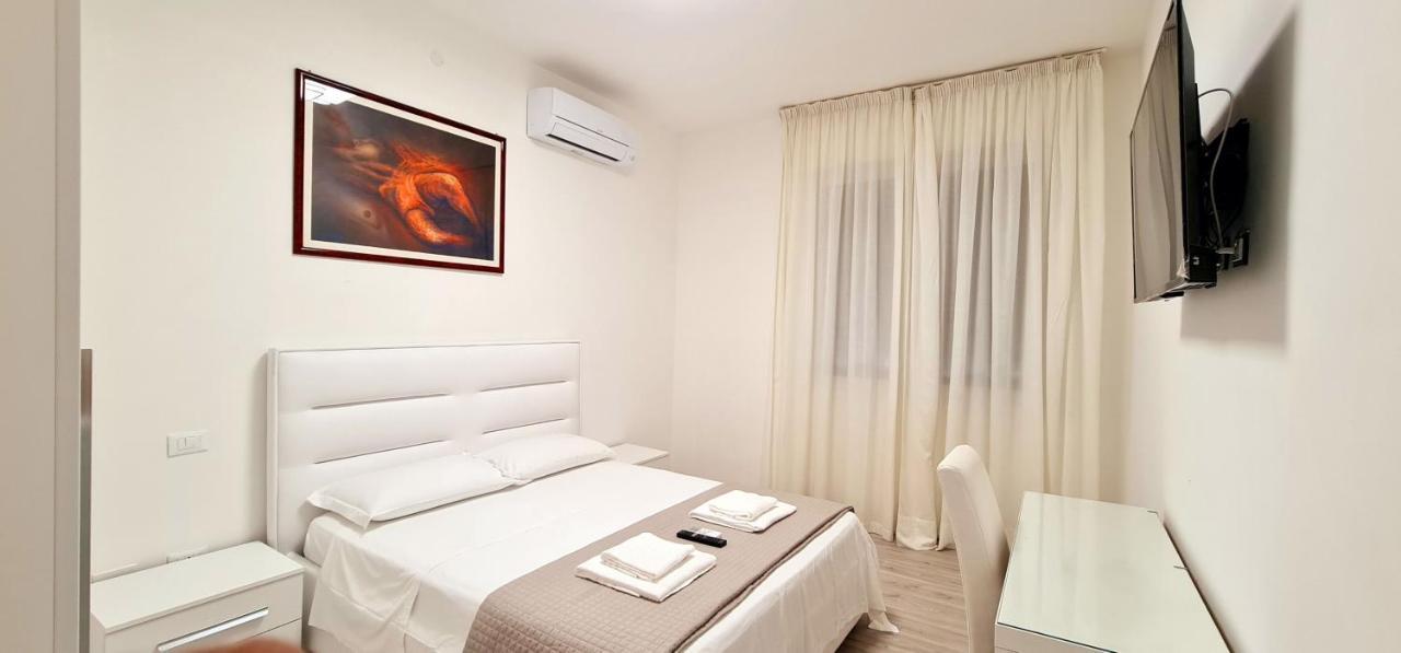 Farah'S House Hotel Padova Bagian luar foto