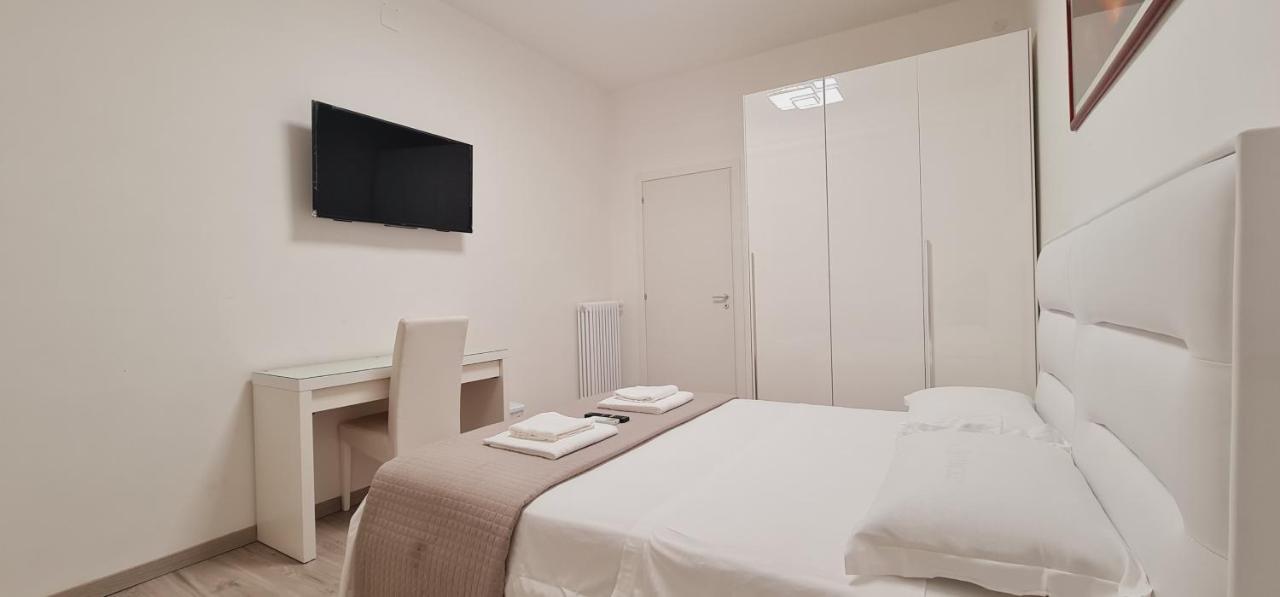 Farah'S House Hotel Padova Bagian luar foto