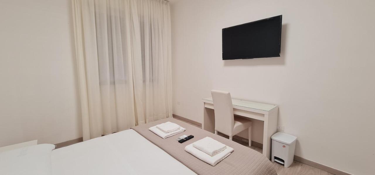 Farah'S House Hotel Padova Bagian luar foto