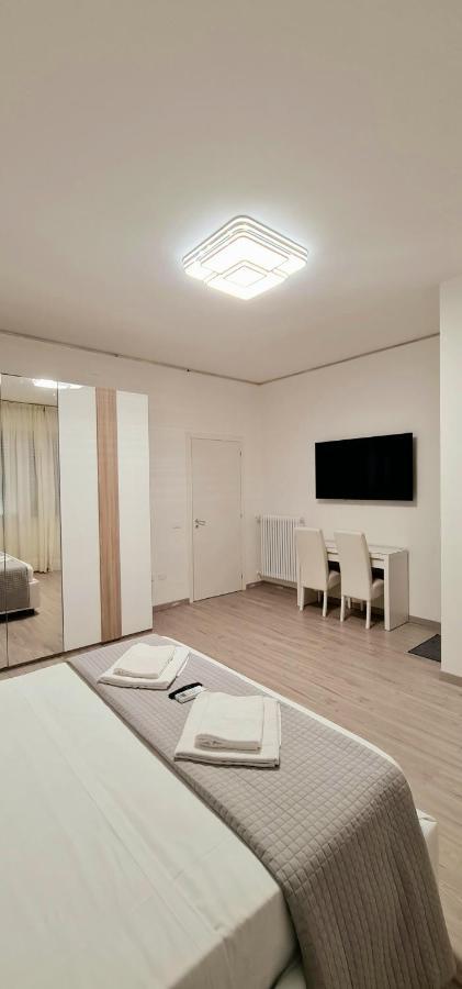 Farah'S House Hotel Padova Bagian luar foto
