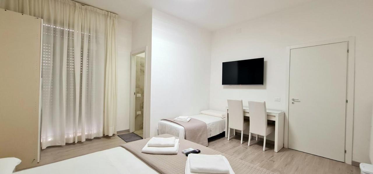 Farah'S House Hotel Padova Bagian luar foto